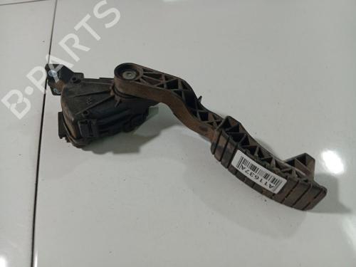 Used Pedal Pedal RENAULT LAGUNA II (BG0/1_) 1.9 dCi (107 hp) 40519629 40519629