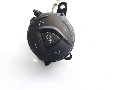 Used Steering wheel controls Steering wheel controls 37598160 37598160