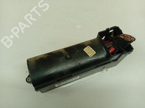 Fuse box VW GOLF PLUS V (5M1, 521) 1.9 TDI | BP40113632E1 - Image 2