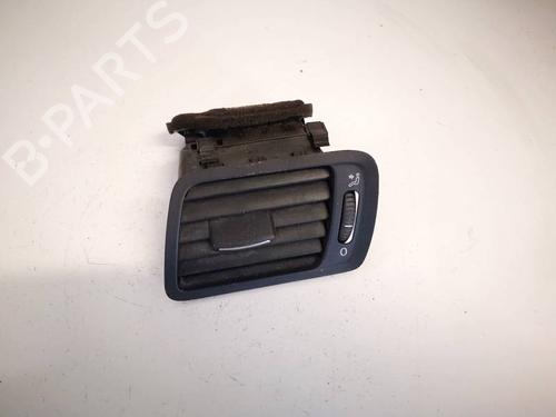 Used Air vent VW PASSAT B6 (3C2) 2.0 TDI (140 hp) 32562155