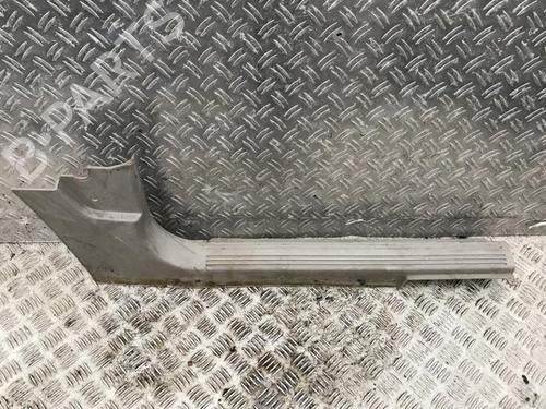 Used Step Step LAND ROVER FREELANDER I (L314) 2.0 DI 4x4 (98 hp) 35698778 35698778