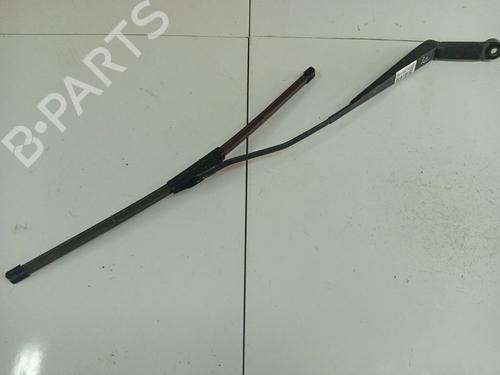 Used Front windshield wiper arm Front windshield wiper arm 39183074 39183074