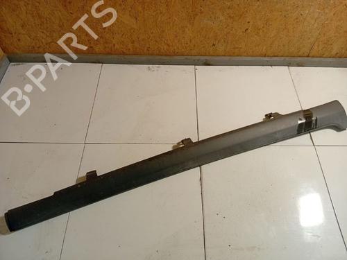 Used Right sideskirt Right sideskirt 37736044 37736044