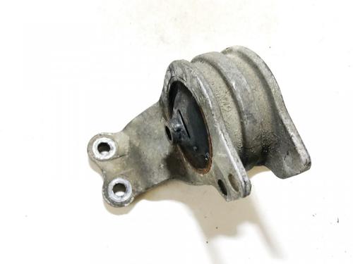 Used Engine mount Engine mount MITSUBISHI SPACE WAGON (N9_W, N8_W) 2.4 GDI (N84W) (147 hp) 33519436 33519436