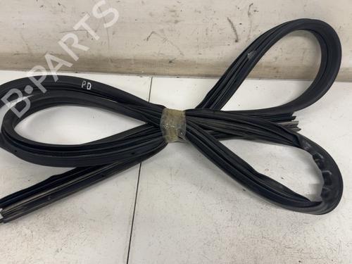 Used Rubber door seal Rubber door seal 38057431 38057431