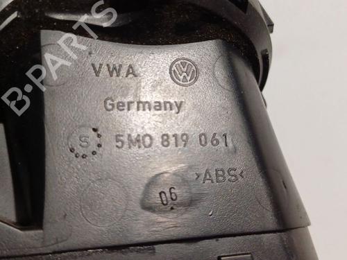 Air vent VW GOLF PLUS V (5M1, 521) 1.9 TDI | BP32571009I21