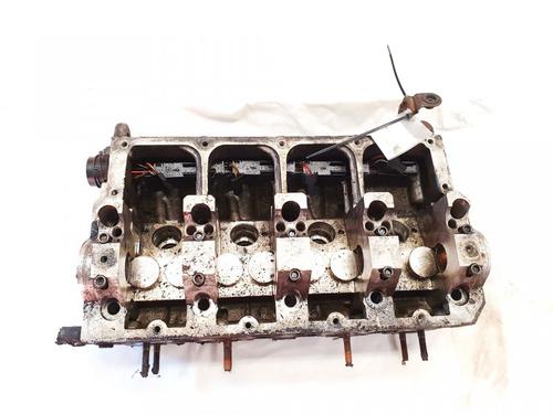 Used Cylinder head Cylinder head 35644739 35644739