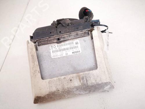 engine-control-unit-ecu-opel-astra-g-hatchback-t98-1998-1999-2000-2001-2002-2003-2004-2005-2006-2007-2008-2009-32938720 main image