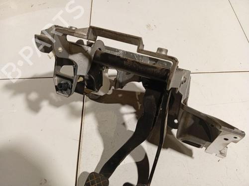 Clutch pedal AUDI A5 (8T3) 2.0 TFSI | BP34886277I13 - Image 3