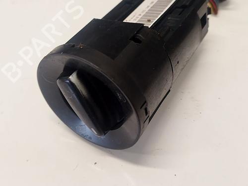 Used Switch Switch 37653337 37653337