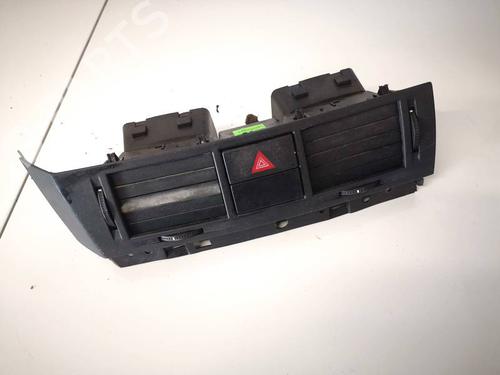 air-vent-opel-meriva-a-mpv-x03-2003-2004-2005-2006-2007-2008-2009-2010-32933453 main image