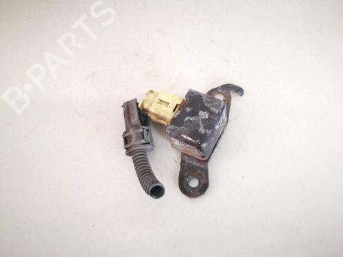 Used Electronic module Electronic module TOYOTA COROLLA (_E12_) 2.0 D-4D (CDE120R, CDE120L_) (110 hp) 32940440 32940440