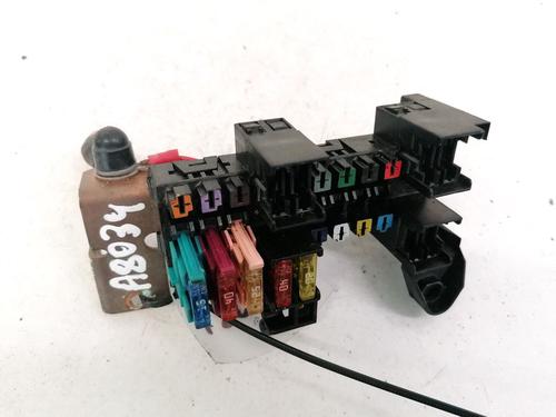 fuse-box-mercedes-benz-vito-bus-w639-2003-32913103 main image
