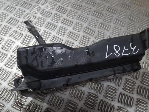 Used Fuse box Fuse box TOYOTA COROLLA Verso (_E12_) 2.0 D-4D (CDE120_, CDE120R) (90 hp) 33498757 33498757