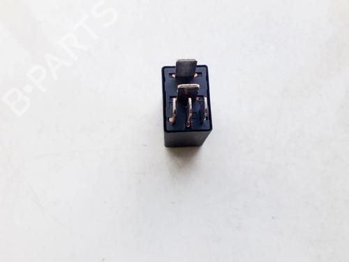 Electronic sensor FORD MONDEO III (B5Y) 2.0 DI | BP33524321M84 - Image 2