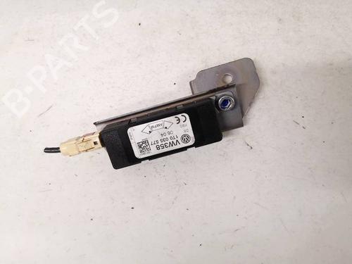 Used Electronic module Electronic module VW TOURAN (1T1, 1T2) 1.9 TDI (105 hp) 35358269 35358269