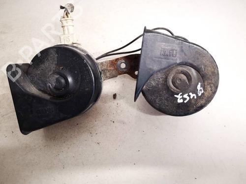 Used Horn Horn FIAT CROMA (194_) 1.9 D Multijet (194AXC1B, 194AXC12) (150 hp) 35360610 35360610