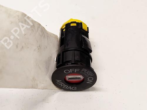 Used Switch Switch BMW 3 (F30, F80) 318 d (150 hp) 40164799 40164799