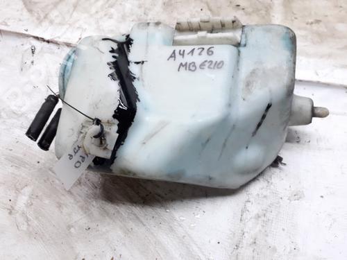 Used Windscreen washer tank Windscreen washer tank MERCEDES-BENZ E-CLASS (W210) E 200 (210.035) (136 hp) 35872974 35872974