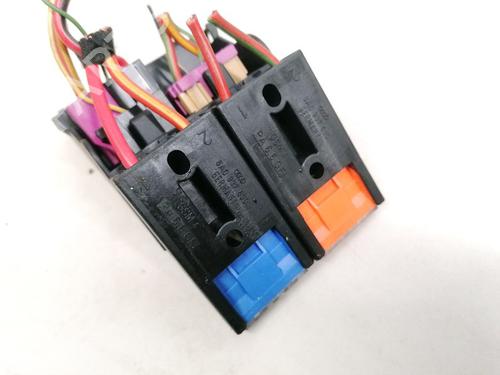 Fuse box AUDI A6 C6 (4F2) 2.0 TDI | BP32878700E1 - Image 3