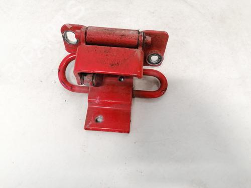 hingedoor-check-strap-audi-a4-b5-8d2-1994-1995-1996-1997-1998-1999-2000-2001-32874885 main image