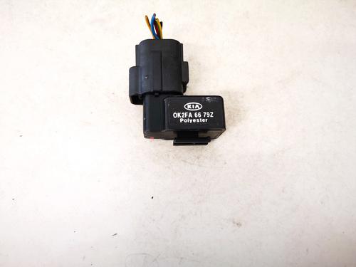 Used Electronic module Electronic module KIA CARENS I MPV (FC, FJ) 2.0 CRDi (113 hp) 35581685 35581685