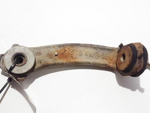 Used Engine mount Engine mount RENAULT VEL SATIS (BJ0_) 2.2 dCi (BJ0E, BJ0F) (150 hp) 32890459 32890459