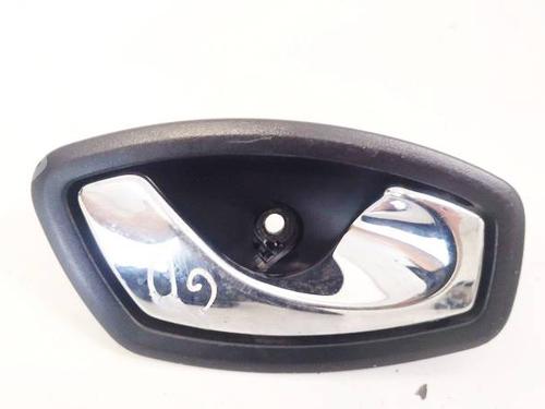 rear-right-interior-door-handle-renault-megane-iii-hatchback-bz01_-b3_-2008-35083116 main image