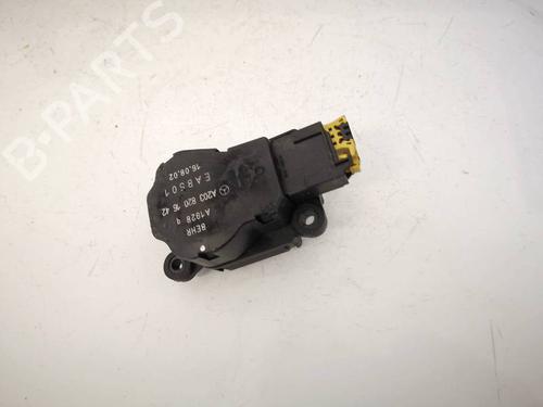 Used Electronic module Electronic module MERCEDES-BENZ C-CLASS (W203) C 220 CDI (203.006, 203.008) (143 hp) 33749828 33749828