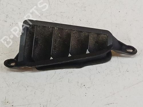 Used Air vent MAZDA PREMACY (CP) 2.0 TD (101 hp) 32539163