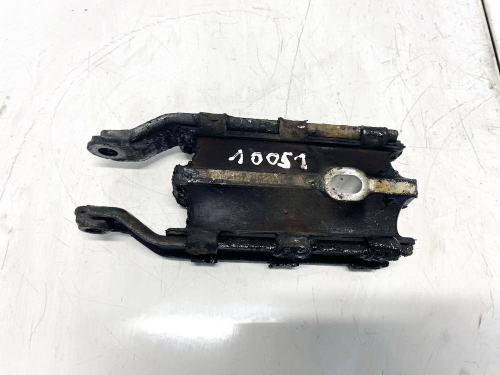 Engine mount VOLVO XC60 I SUV (156) 2.4 D / D3 / D4 AWD 32604097 | B-Parts