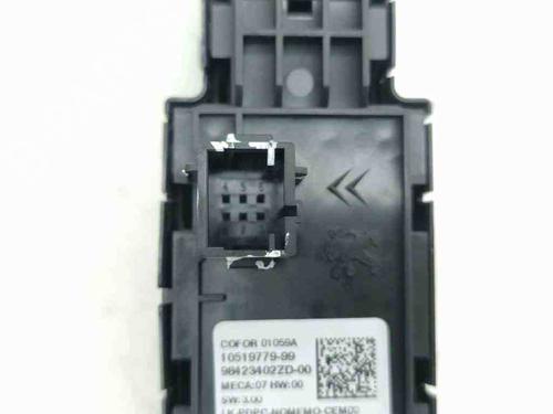 Right rear window switch CITROËN C5 AIRCROSS (A_) 1.2 PureTech 130 (ARHNSJ) | BP28905373I28 