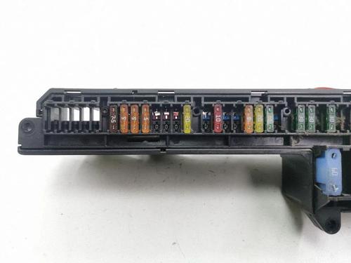 Fuse box BMW 5 Touring (E61) 525 d | BP38243143E1 - Image 3