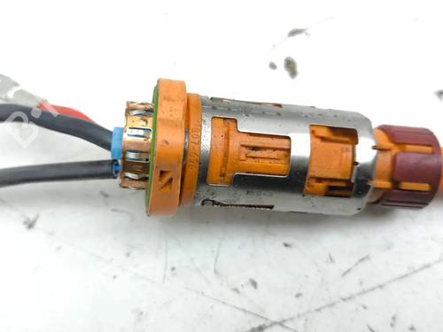 AC compressor MERCEDES-BENZ EQA (H243) EQA 250 (243.701) | BP36103895M34 - Image 4