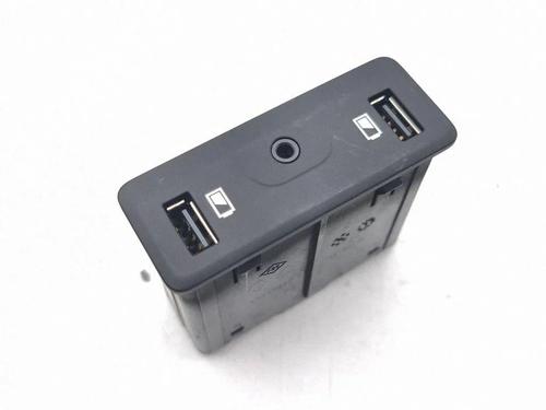 Electronic module RENAULT MEGANE IV Hatchback (B9A/M/N_) 1.2 TCe 130 (B9MR) | BP38240373M83 - Image 2