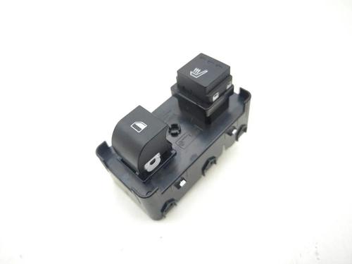 Used Right rear window switch Right rear window switch 33669733 33669733