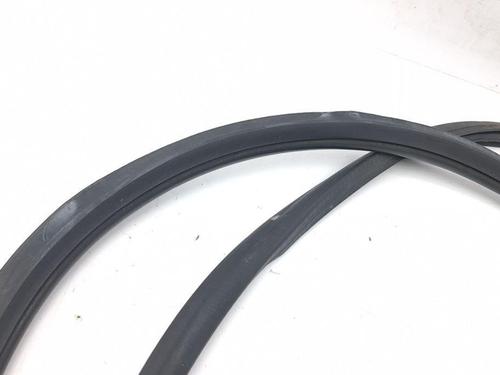 Rubber door seal NISSAN 350Z Coupe (Z33) 3.5 (AAZ33) | BP28879238C142 