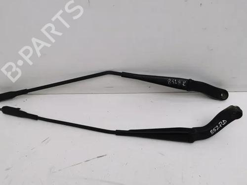 Used Front wipers mechanism MERCEDES-BENZ A-CLASS (W169) A 180 CDI (169.007, 169.307) (109 hp) 28865327