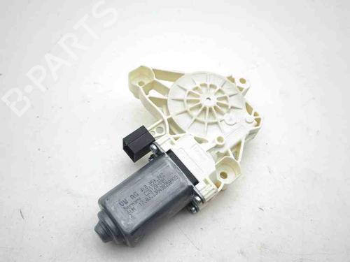 Used Left front window motor SKODA ENYAQ iV SUV (5AZ) 50 (148 hp) 28907111