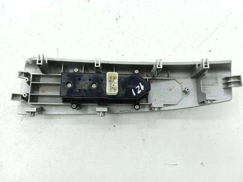 Left front window switch HYUNDAI SANTA FÉ II (CM) 2.2 CRDi 4x4 | BP33913974I27 - Image 3