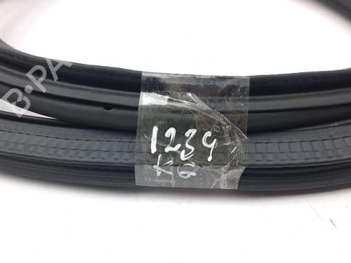 Rubber door seal AUDI A1 Sportback (8XA, 8XF) 1.0 TFSI | BP28881165C142
