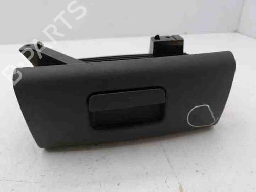 Used Glove box VW TIGUAN (5N_) 1.4 TSI (150 hp) 28860707