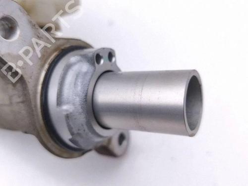 Brake master cylinder JEEP CHEROKEE (KL) 2.0 CRD 4x4 | BP37599150M77 - Image 6