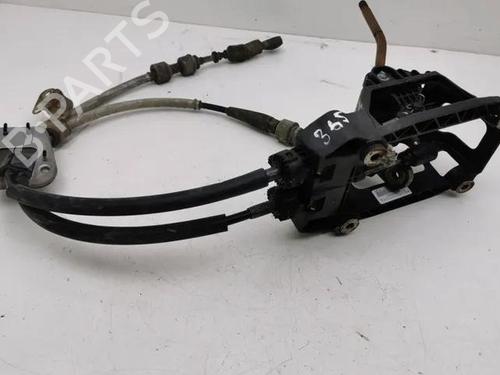 Used Steering wheel controls TOYOTA COROLLA Verso (_E12_) 2.0 D-4D (CDE120_, CDE120R) (90 hp) 28845841