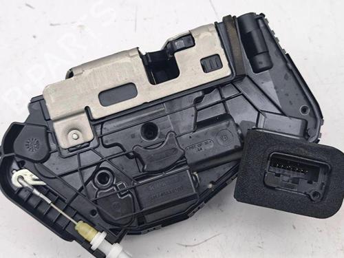 Used Front left lock AUDI A1 Sportback (8XA, 8XF) 1.0 TFSI (95 hp) 28900878