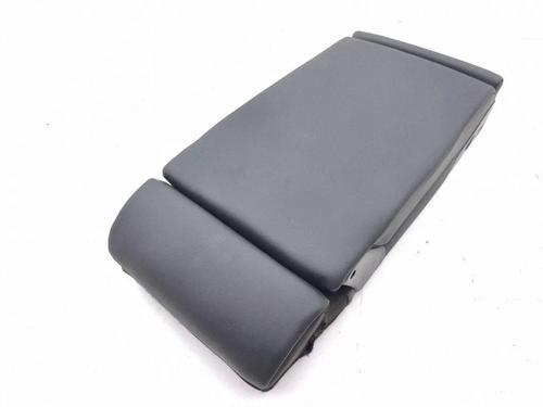 Used Armrest / Center console Armrest / Center console 37626528 37626528