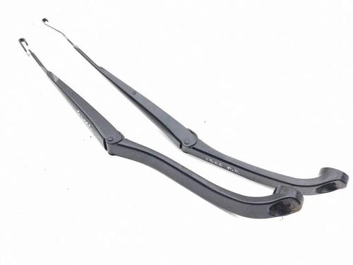 Used Front windshield wiper arm Front windshield wiper arm 37404601 37404601