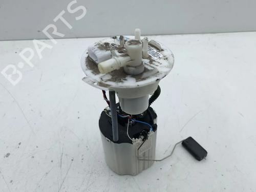 Used Fuel pump CHEVROLET TRAX 1.4 (140 hp) 31715101