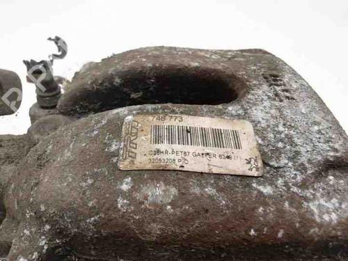 Right rear brake caliper PEUGEOT 5008 (0U_, 0E_) 1.6 HDi | BP28851213M106