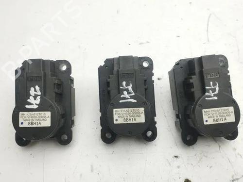 Used Electronic module PEUGEOT 4007 (VU_, VV_) 2.2 HDi (156 hp) 28860555